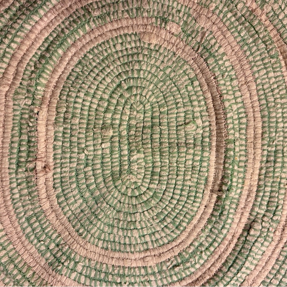 Vintage Woodstock Rag Rug Farmhouse - Picture 3 of 5